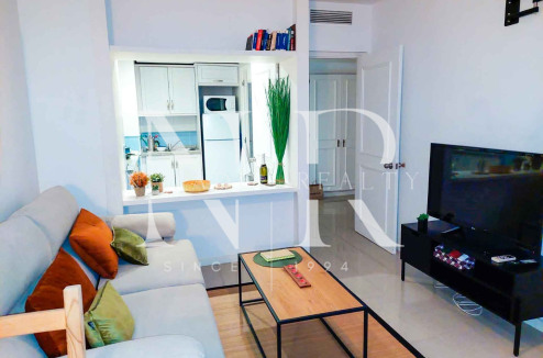 Bonito apartamento situado en un complejo de segunda linea de playa