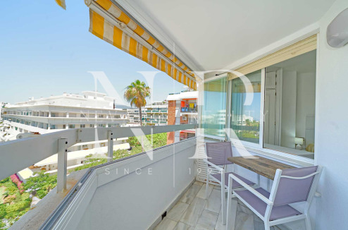 Apartamento en Marbella centro en segunda linea de playa en venta