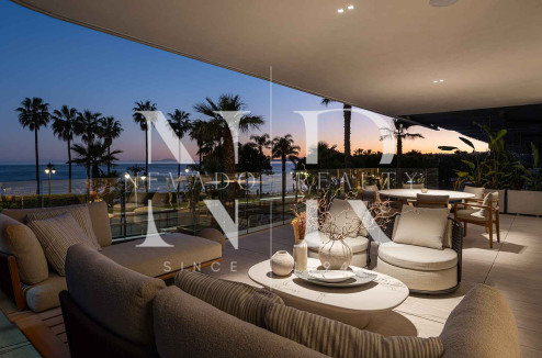 Beachfront Penthouses & Apartments for Sale in Estepona