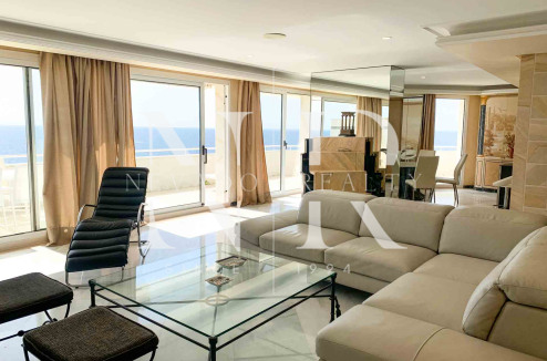Apartamento con vistas frontales al mar en alquiler de larga temporada en Marbella