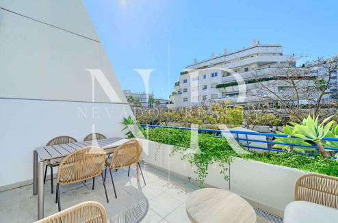 Apartamento en lado playa en Marbella centro a la venta