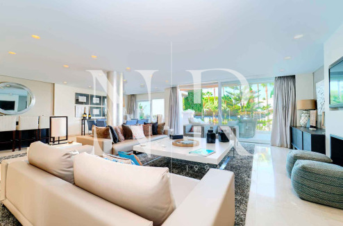 Ático en Alhambra del Mar en venta