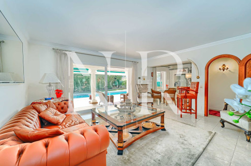 Villa on Marbella's Golden Mile for sale