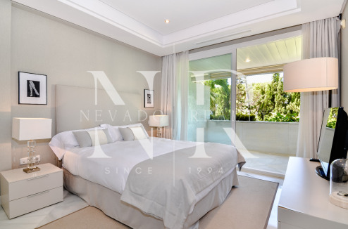 Appartement à Marina Mariola, en première ligne de plage sur la Golden Mile, à vendre