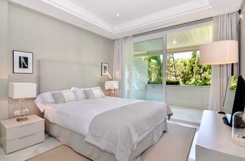 Appartement à Marina Mariola, en première ligne de plage sur la Golden Mile, à vendre