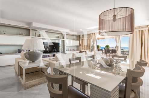 Penthouse à Don Gonzalo avec vue panoramique et piscine privée à vendre