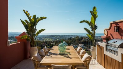 Renovated duplex penthouse with panoramic views - monte halcones