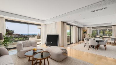 Duplex Penthouse with Sea Views and Private Pool - Los Arrayanes, Nueva Andalucía