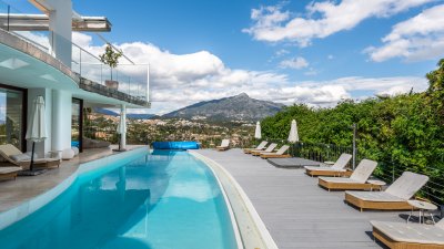 Villa Casa Blanca - Nueva Andalucia, Marbella