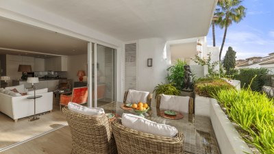 Modern Apartment - Puente Romano Resort, Marbella