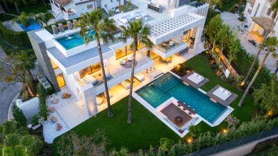 Modern villa with a prime location - Atalaya Rio Verde, Nueva Andalucia