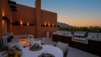 Renovated Four-Bedroom Duplex Penthouse in Gated Community – Nueva Andalucía