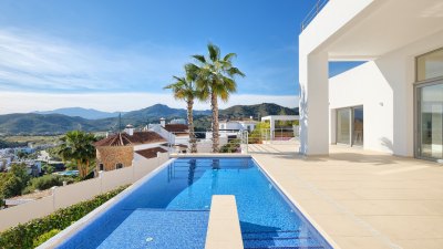 New built villa in Puerto del Capitan, Marbella.