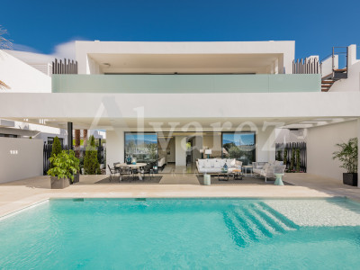 Development in Altos de Puente Romano, Marbella
