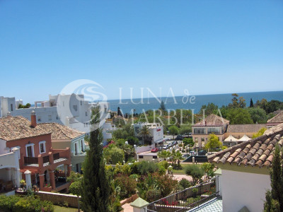 Town House for sale in Marbella Golden Mile