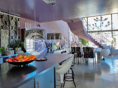 Villa en venta en Estepona