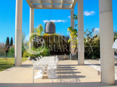 Villa en venta en Estepona