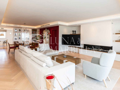 Ático en venta en Marbella
