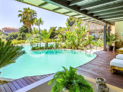 Villa en venta en Marbella Este