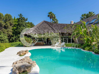 Villa en venta en Marbella Este