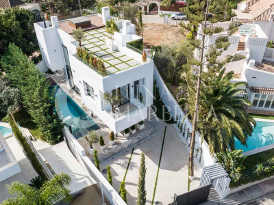 Villa en venta en Casablanca, Marbella Golden Mile