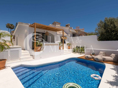 Villa Pareada en venta en Mijas Costa