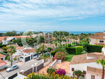 Villa en venta en Marbella Este