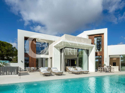 Villa en venta en Nueva Andalucia