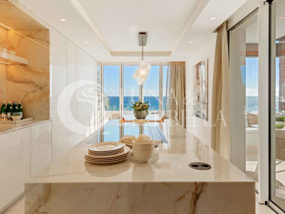 Penthouse for sale in Marbella Golden Mile