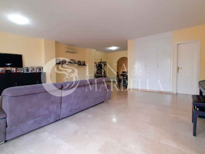 Ground Floor Apartment for sale in Marbella Golden Mile