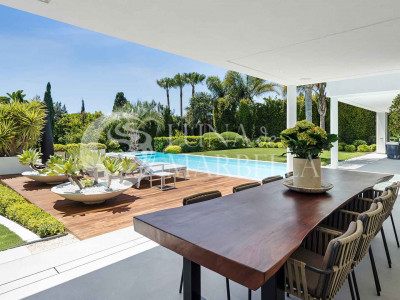 Villa for sale in Marbella East