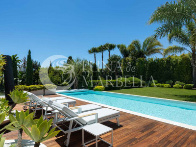 Villa for sale in Marbella East