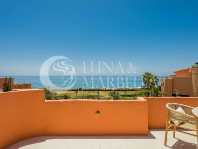 Penthouse for sale in Marbella East