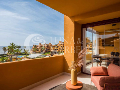 Apartment for sale in Estepona
