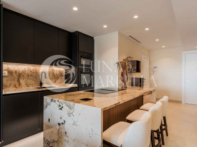 Apartment for sale in Estepona