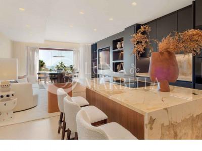 Apartment for sale in Estepona