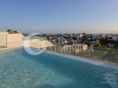 Semi Detached House for sale in Nueva Andalucia