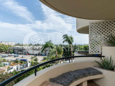 Apartment for sale in Marbella Golden Mile