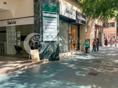 Local Comercial en alquiler en Marbella