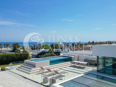 Villa en venta en Marbella Golden Mile