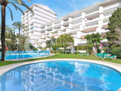 Apartment for sale in Marbella Golden Mile