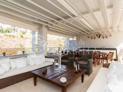 Penthouse for sale in Nueva Andalucia