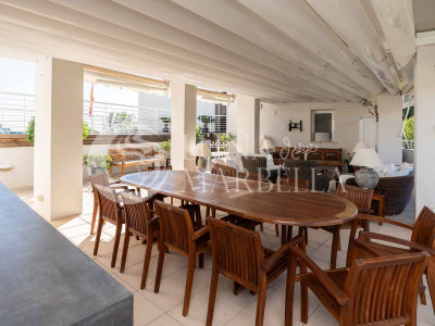 Penthouse for sale in Nueva Andalucia