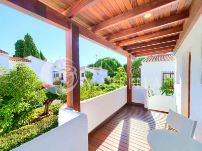 Adosado en venta en Las Cancelas, Marbella