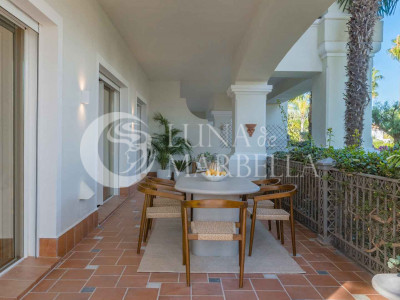 Ground Floor Apartment for sale in Marbella Golden Mile