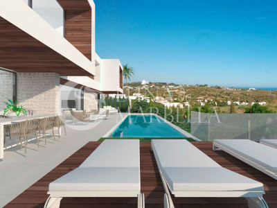 Villa for sale in Los Flamingos Golf, Benahavis