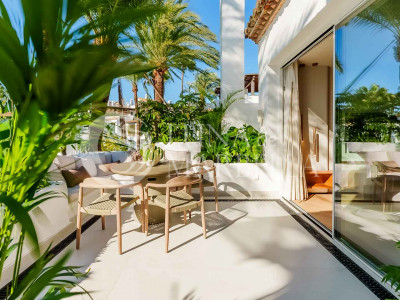 Penthouse for sale in Estepona