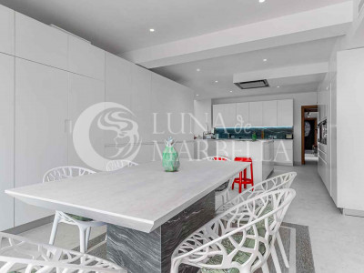 Villa en alquiler en Benahavis