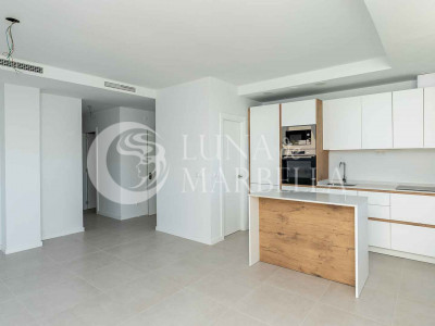 Apartment for sale in Estepona