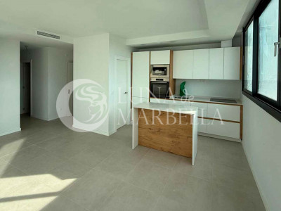 Apartment for sale in Estepona